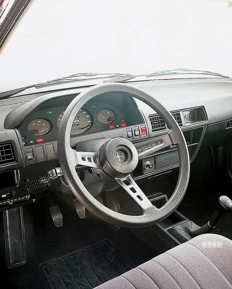 2FACE875-DB08-40FB-9F85-F9A8814394D0.webp