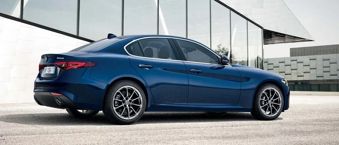 Giulia azul 17.JPG